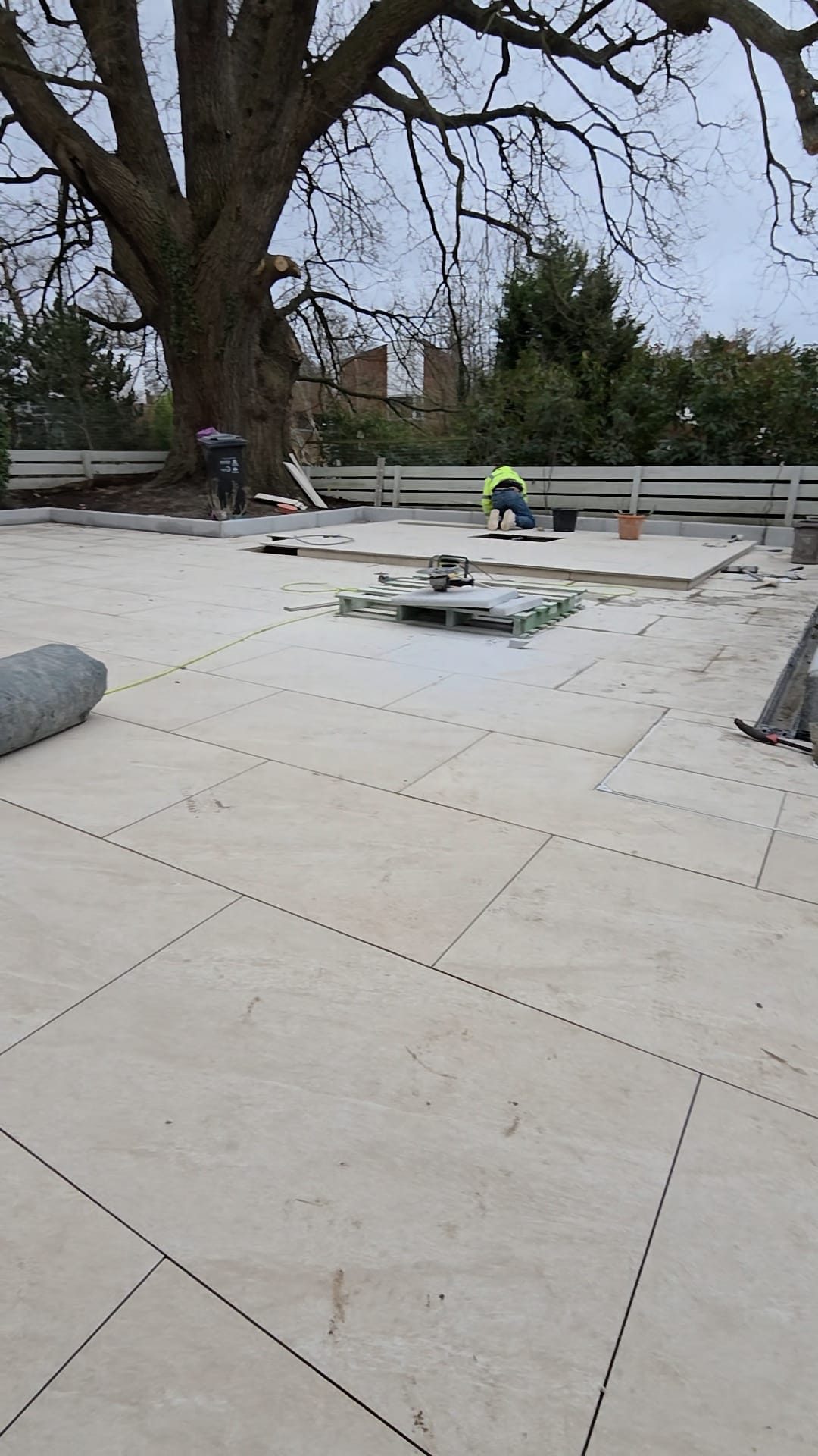 Large format natural stone patio paving